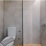 Ladadika Vibes 1