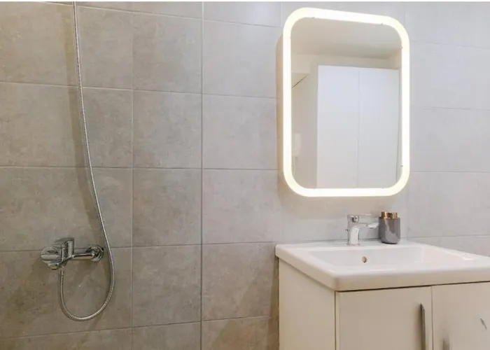Apartament Ladadika Vibes 1 *
